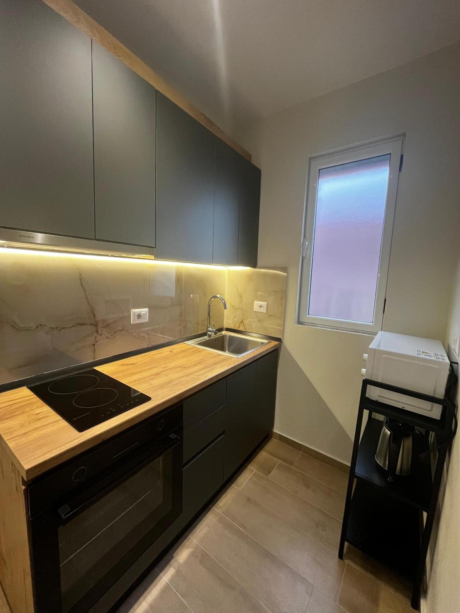 Charming Comfort Apartment Тирана Екстериор снимка