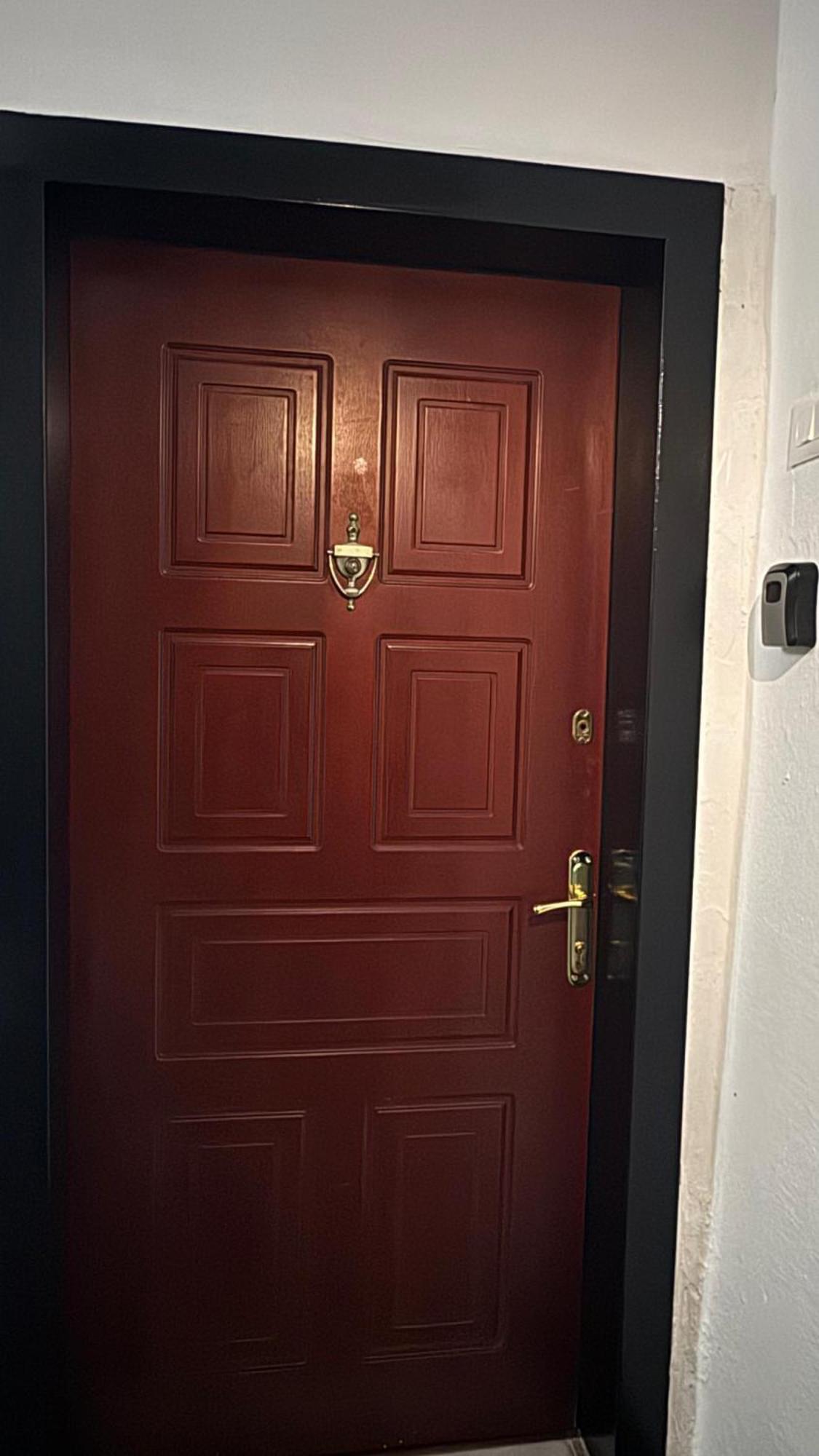Charming Comfort Apartment Тирана Екстериор снимка