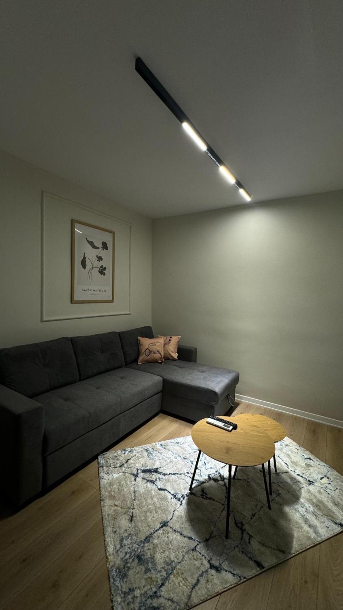 Charming Comfort Apartment Тирана Екстериор снимка