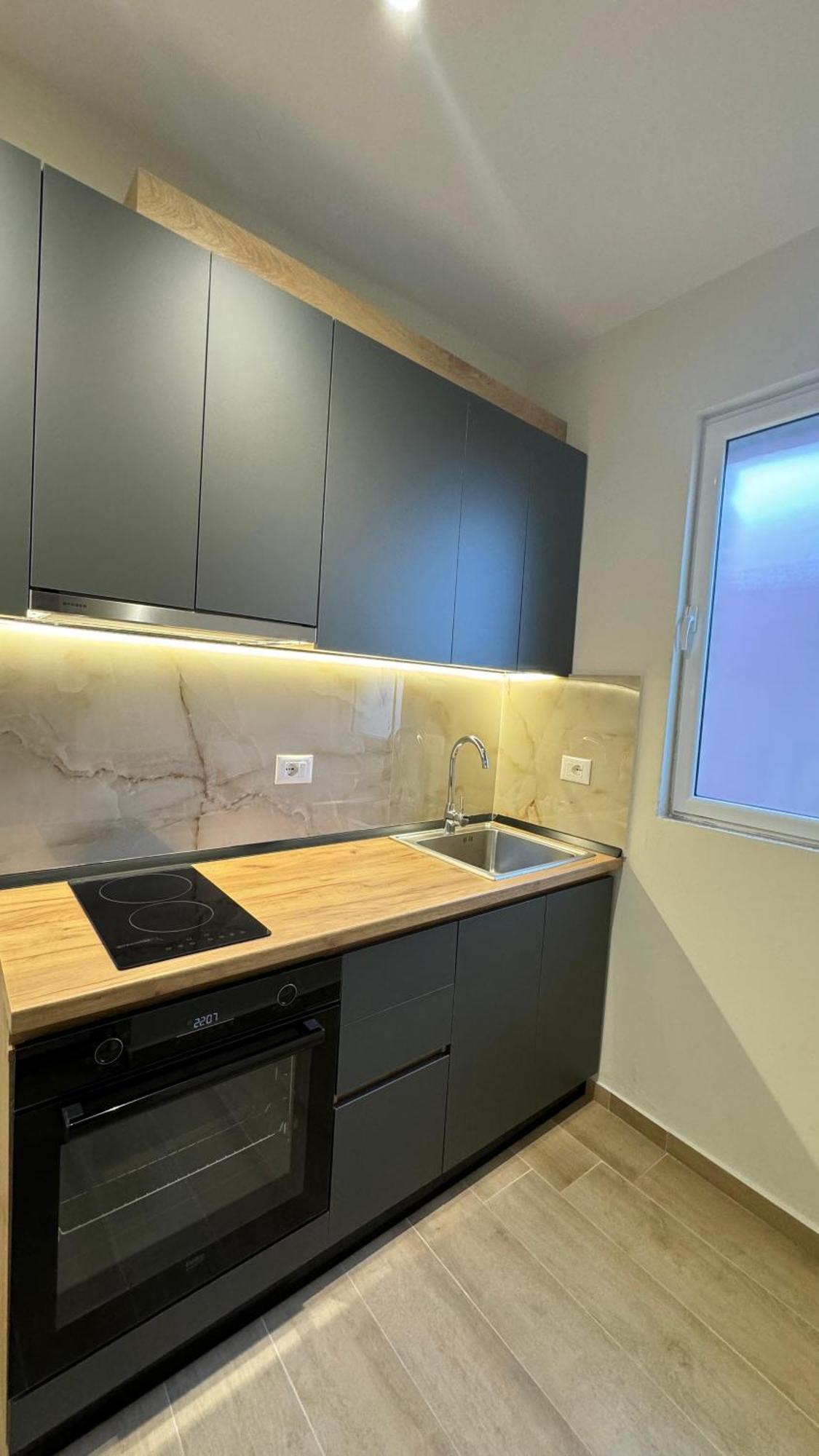Charming Comfort Apartment Тирана Екстериор снимка