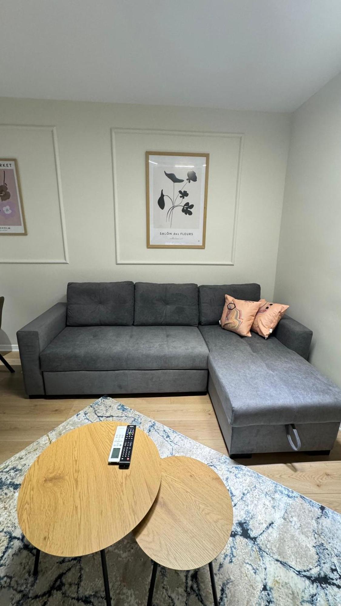 Charming Comfort Apartment Тирана Екстериор снимка