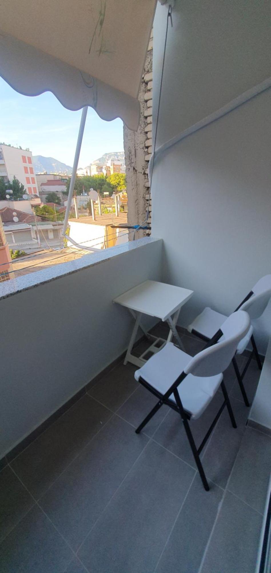 Charming Comfort Apartment Тирана Екстериор снимка